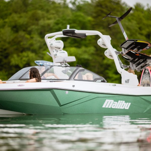 malibu boat green